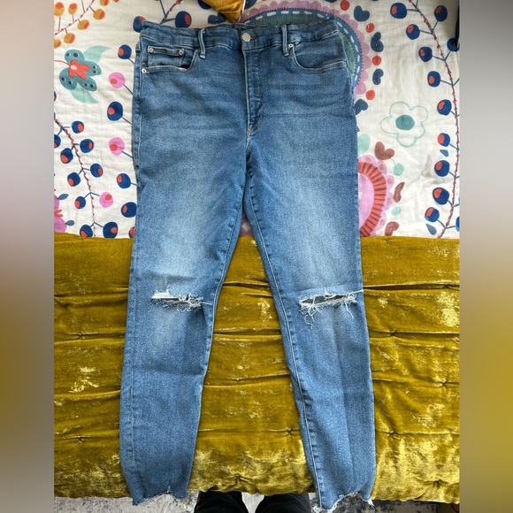 Medium Wash Skinny Leg Jeans - Picture 1 of 7